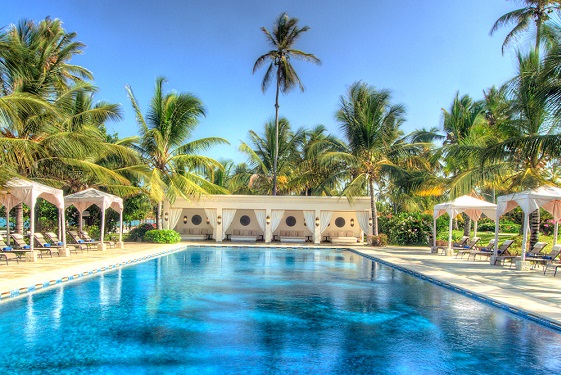 /Media/images/BARAZA RESORT AND SPA ZANZIBAR pool.jpg